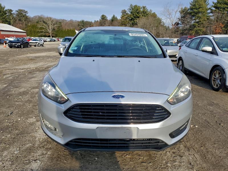 Photo 5 from auction – 2017 FORD FOCUS SE with VIN 1FADP3FEXHL321528