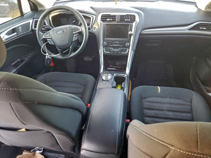 Photo 8 from auction – 2019 FORD FUSION SE with VIN 3FA6P0HD4KR170349