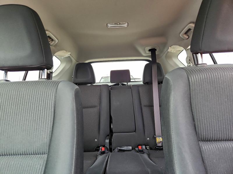 Photo 10 from auction – 2018 TOYOTA RAV4 with VIN JTMZFREV7JJ180104