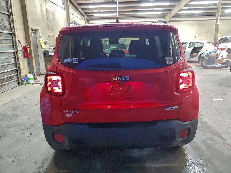 Photo 6 from auction – 2015 JEEP RENEGADE L with VIN ZACCJBBT0FPB64785