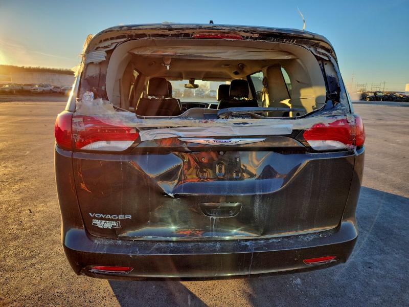 Photo 6 from auction – 2020 CHRYSLER VOYAGER LX with VIN 2C4RC1DG4LR258477