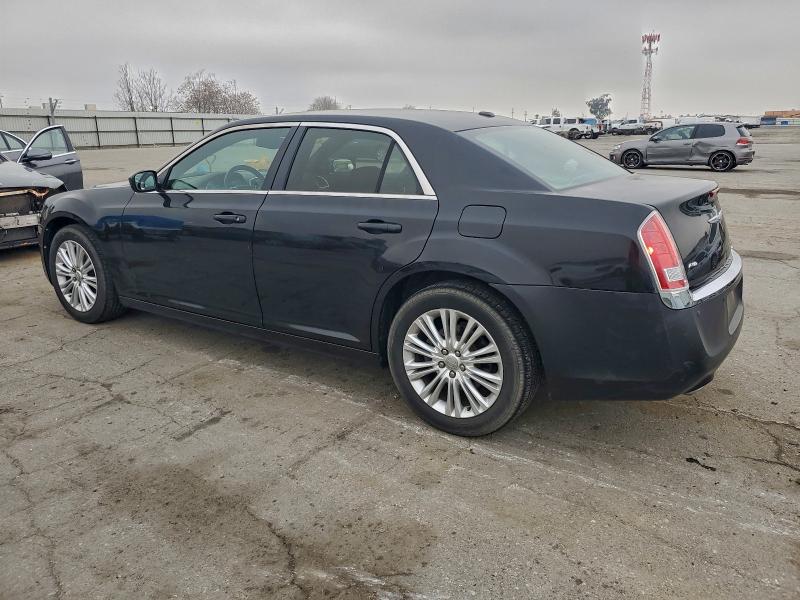 Photo 2 from auction – 2014 CHRYSLER 300 with VIN 2C3CCARG5EH384732