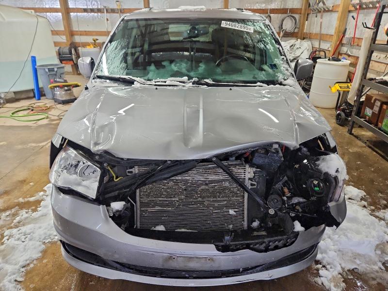 Photo 5 from auction – 2016 DODGE GRAND CARA with VIN 2C4RDGCGXGR325042
