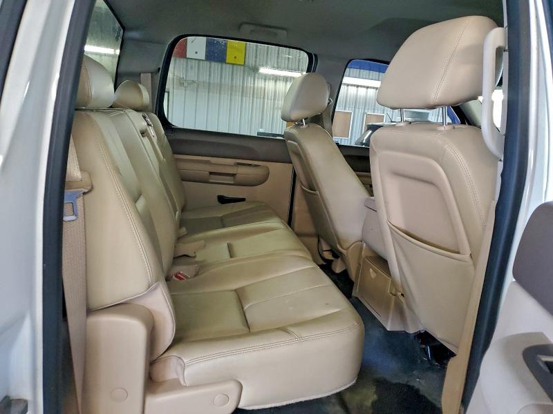 Photo 10 from auction – 2012 GMC SIERRA with VIN 1GT120CG0CF138842