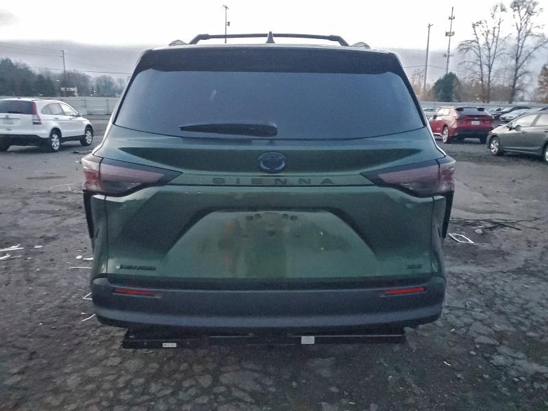 Photo 6 from auction – 2025 TOYOTA SIENNA XSE with VIN 5TDCSKFC3SS167702