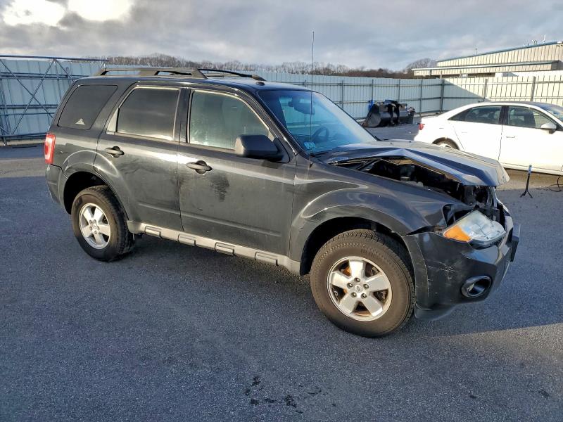 Photo 4 from auction – 2011 FORD ESCAPE XLT with VIN 1FMCU0D77BKB88155