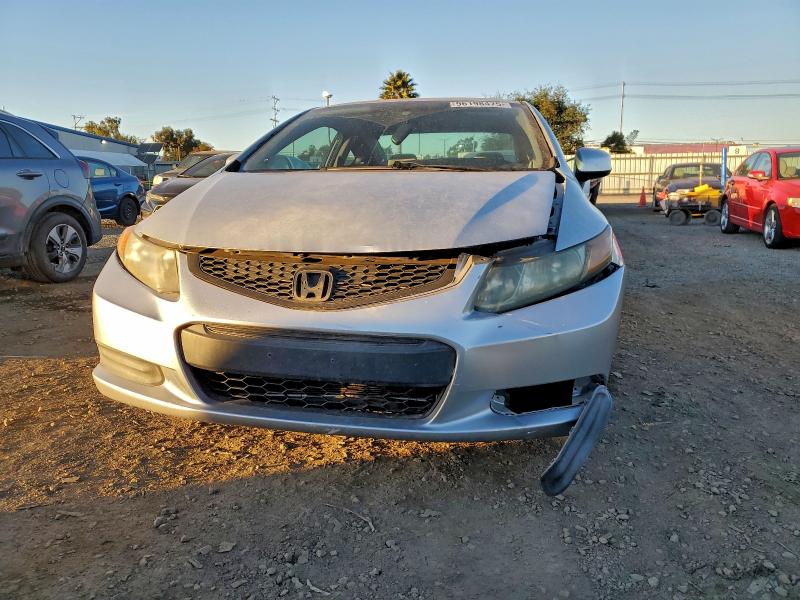 Photo 5 from auction – 2012 HONDA CIVIC LX with VIN 2HGFG3B53CH519125