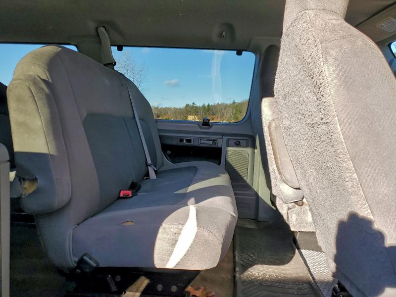 Photo 11 from auction – 2014 FORD ECONOLINE with VIN 1FBNE3BL4EDA67477