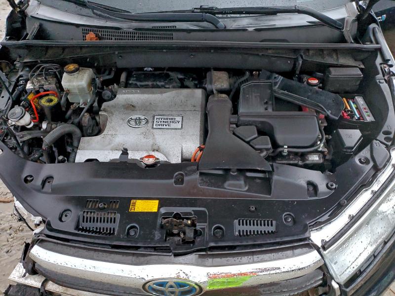 Photo 12 from auction – 2015 TOYOTA HIGHLANDER with VIN 5TDDCRFH3FS012871