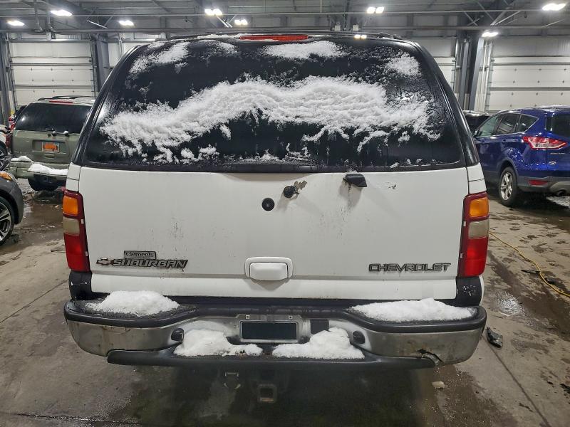 Photo 6 from auction – 2002 CHEVROLET SUBURBAN K with VIN 3GNFK16Z82G336758