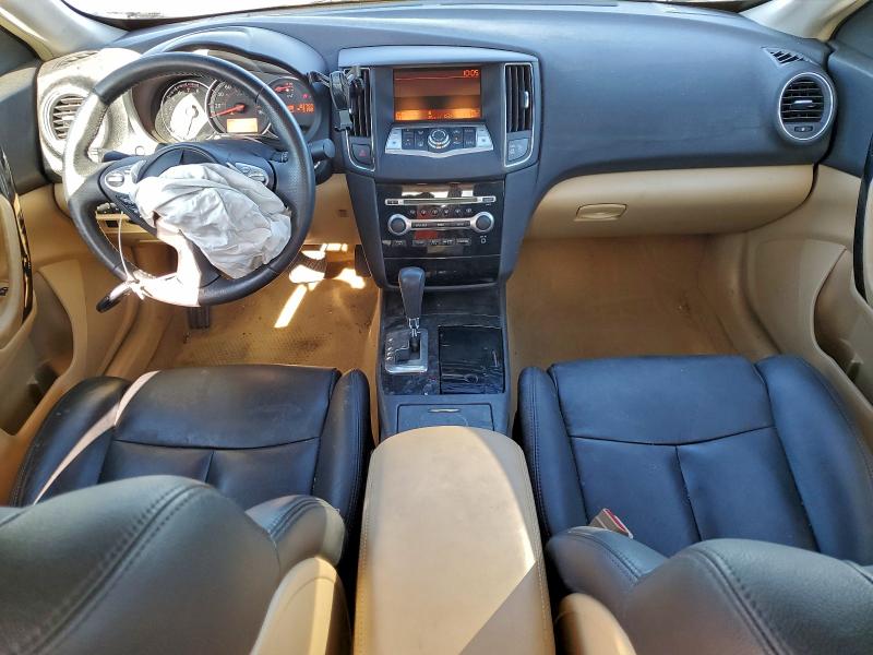 Photo 8 from auction – 2011 NISSAN MAXIMA with VIN 1N4AA5AP0BC838403