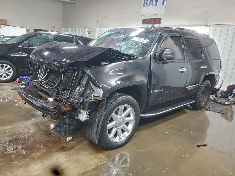 GMC YUKON DENA 2007 with VIN 1GKFK63837J236501 - Photo from auction