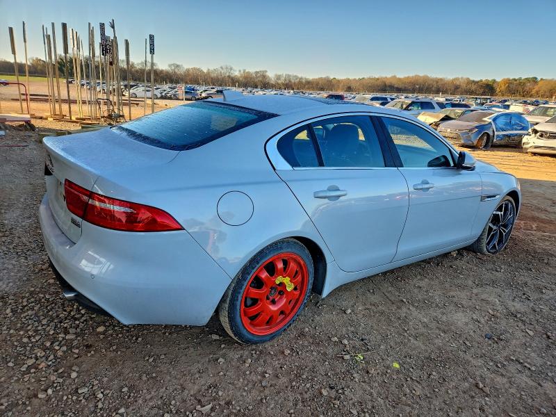 Photo 3 from auction – 2017 JAGUAR XE FIRST E with VIN SAJAN4BVXHA950783