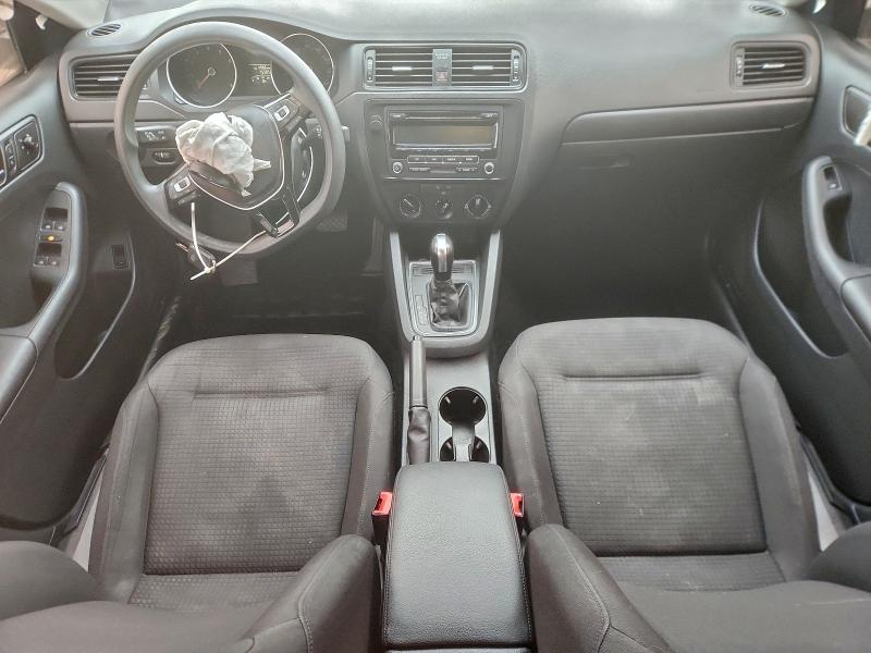 Photo 8 from auction – 2015 VOLKSWAGEN JETTA BASE with VIN 3VW2K7AJ7FM261177