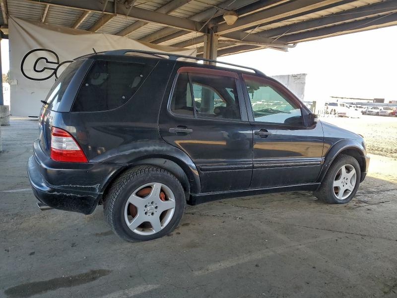 Photo 3 from auction – 2002 MERCEDES-BENZ ML 55 with VIN 4JGAB74E52A348107