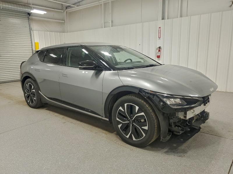 Photo 4 from auction – 2023 KIA EV6 LIGHT with VIN KNDC34LAXP5150064