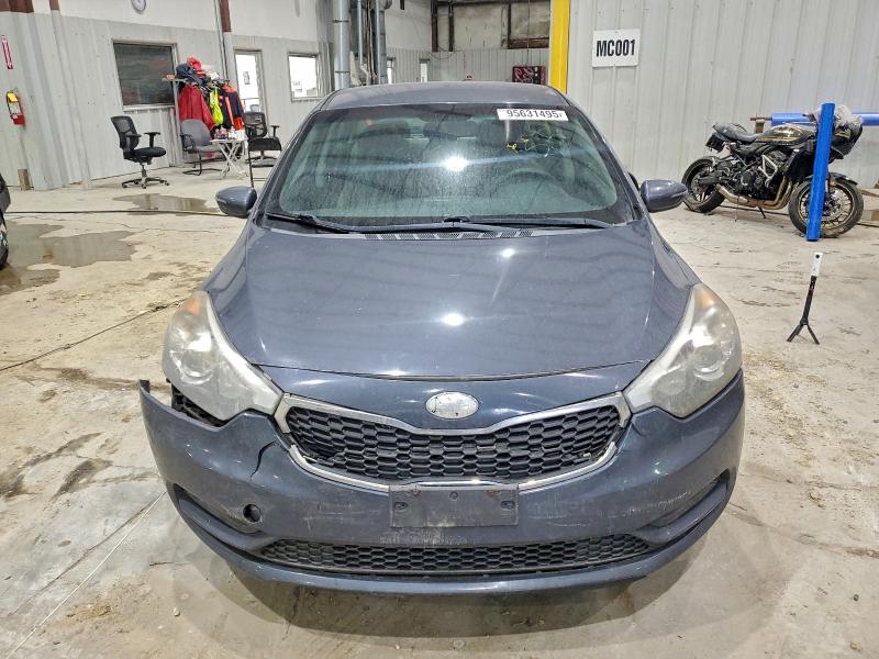 Photo 5 from auction – 2014 KIA FORTE LX with VIN KNAFX4A61E5239659