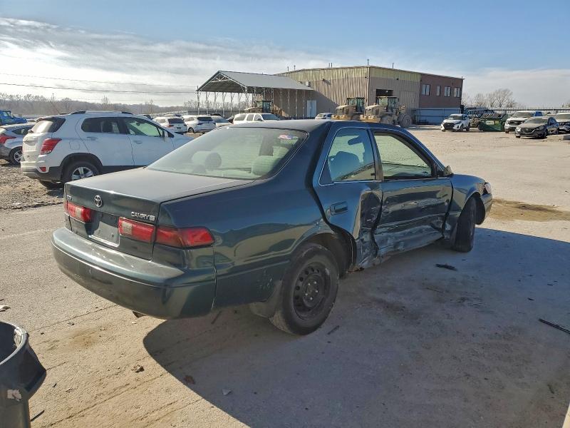 Photo 3 from auction – 1998 TOYOTA CAMRY CE with VIN 4T1BG22K2WU342125