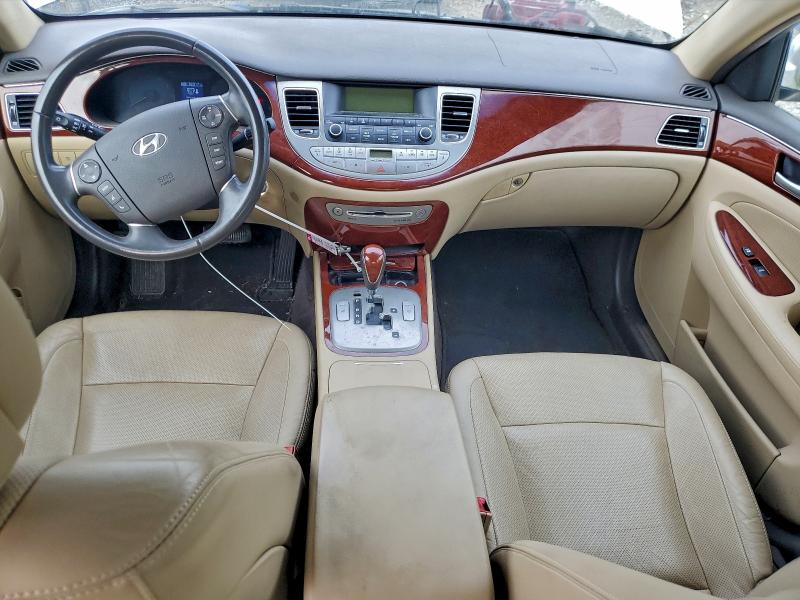 Photo 8 from auction – 2012 HYUNDAI GENESIS 3. with VIN KMHGC4DD4CU167108