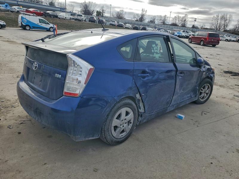Photo 3 from auction – 2010 TOYOTA PRIUS with VIN JTDKN3DU7A1226590