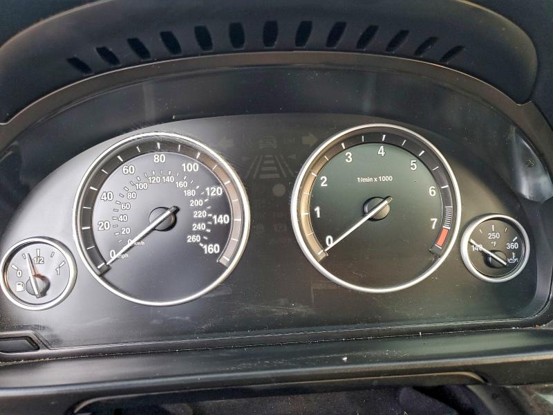 Photo 9 from auction – 2012 BMW 550 XI with VIN WBAFU9C55CC787781