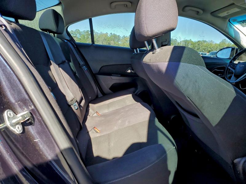 Photo 10 from auction – 2014 CHEVROLET CRUZE LT with VIN 1G1PC5SB4E7446998