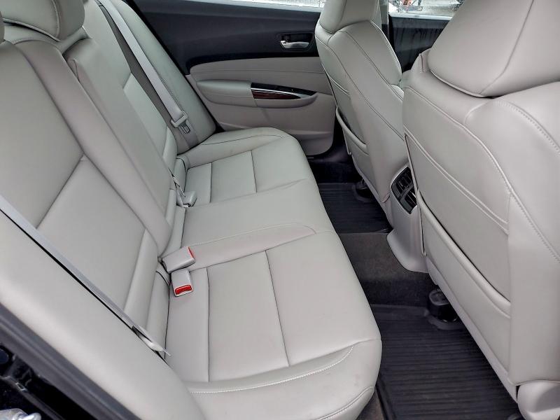 صورة رقم 10 من المزاد - 2016 ACURA TLX مع VIN 19UUB2F31GA001026