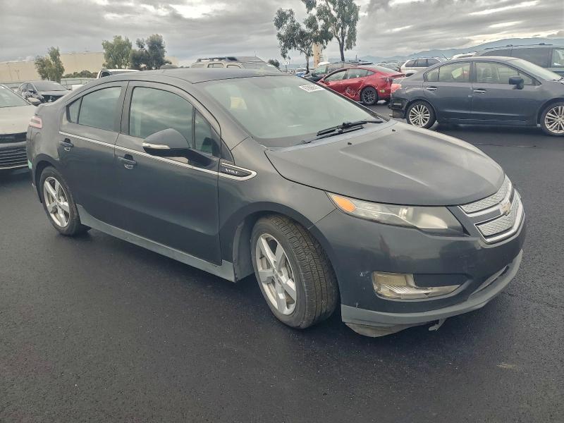 Photo 4 from auction – 2015 CHEVROLET VOLT with VIN 1G1RC6E4XFU140693