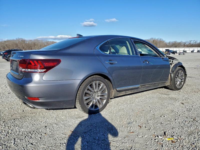Photo 3 from auction – 2015 LEXUS LS 460 with VIN JTHCL5EF2F5024180