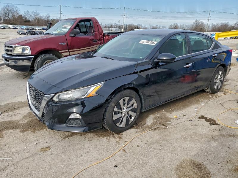 NISSAN ALTIMA S 2019 with VIN 1N4BL4BV7KC229525 - Photo from auction