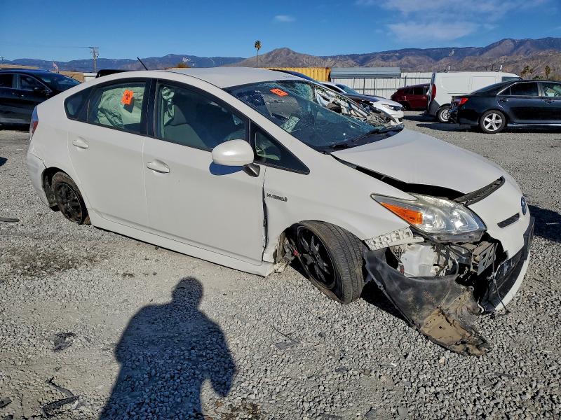 Photo 4 from auction – 2014 TOYOTA PRIUS with VIN JTDKN3DU9E0384540