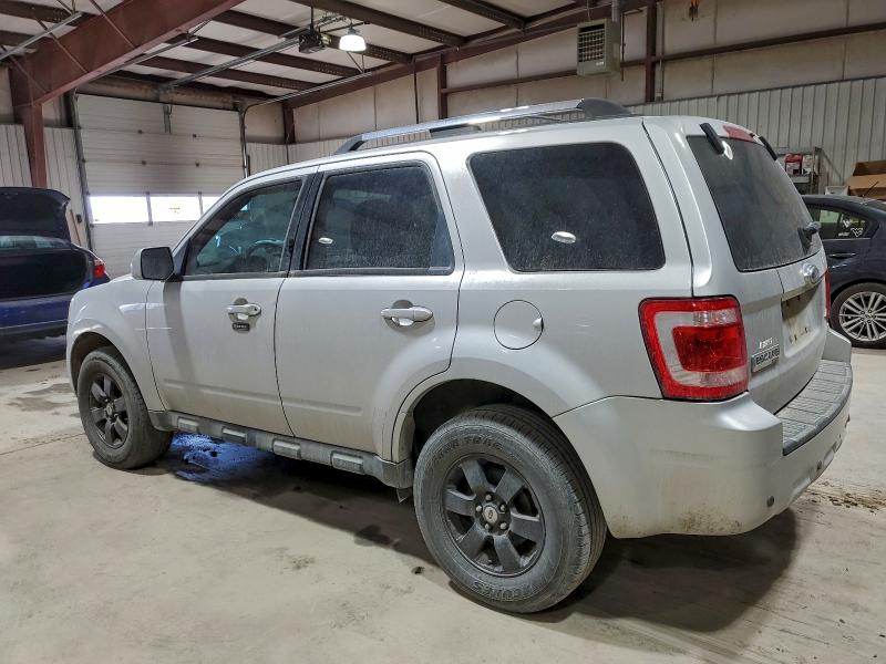 Photo 2 from auction – 2009 FORD ESCAPE LIM with VIN 1FMCU94749KD01039