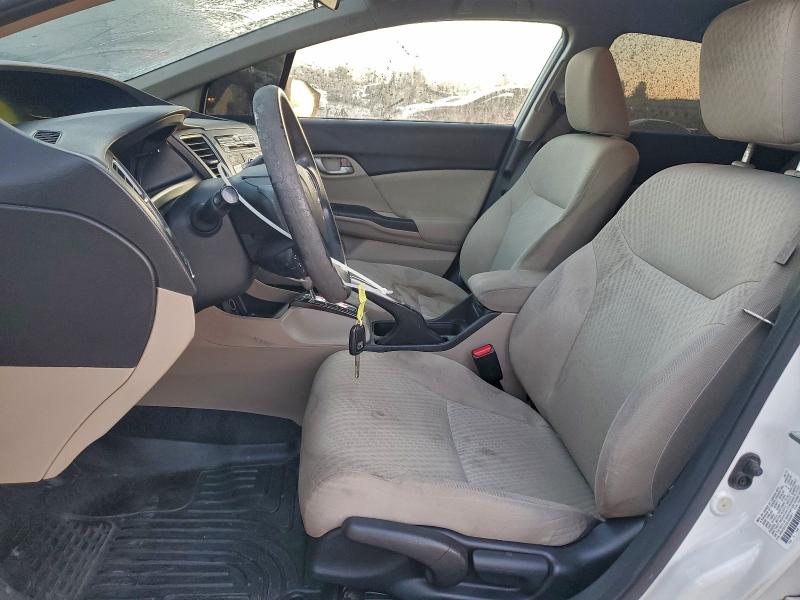 Photo 7 from auction – 2014 HONDA CIVIC LX with VIN 2HGFB2F53EH556911
