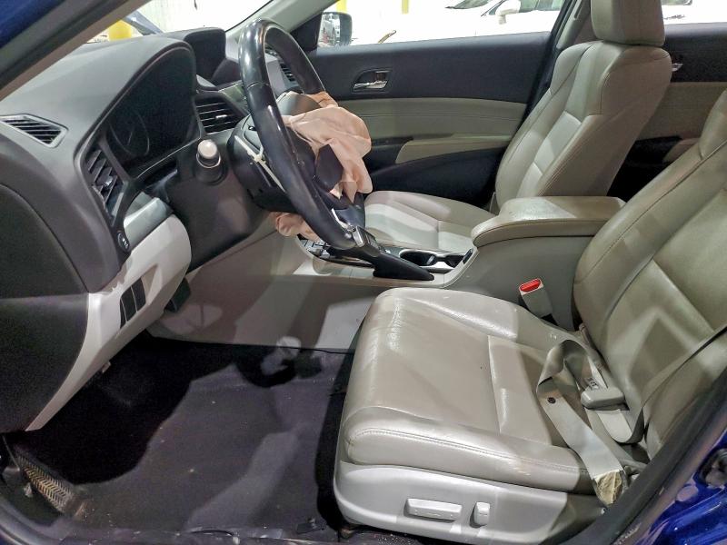 Photo 7 from auction – 2016 ACURA ILX BASE W with VIN 19UDE2F33GA021754