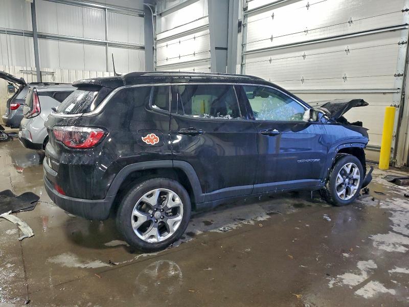 Photo 3 from auction – 2021 JEEP COMPASS LI with VIN 3C4NJDCB2MT517588
