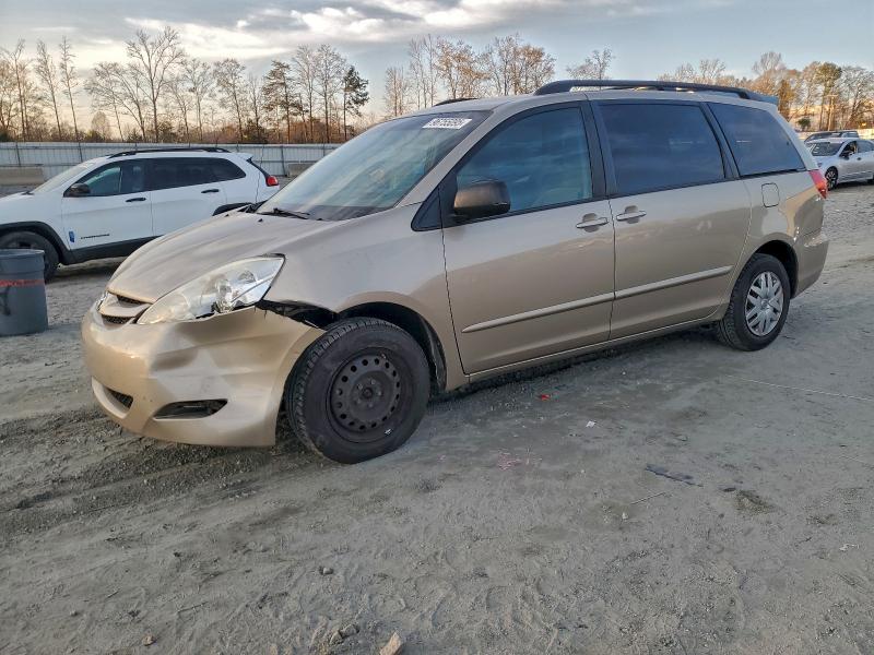 TOYOTA SIENNA CE 2010 with VIN 5TDKK4CC7AS297721 - Photo from auction