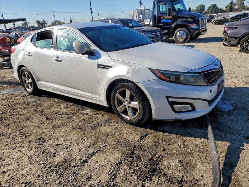 Photo 4 from auction – 2015 KIA OPTIMA with VIN KNAGM4A72F5643979