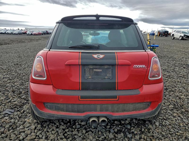 Photo 6 from auction – 2007 MINI COOPER S with VIN WMWMF73507TL85078