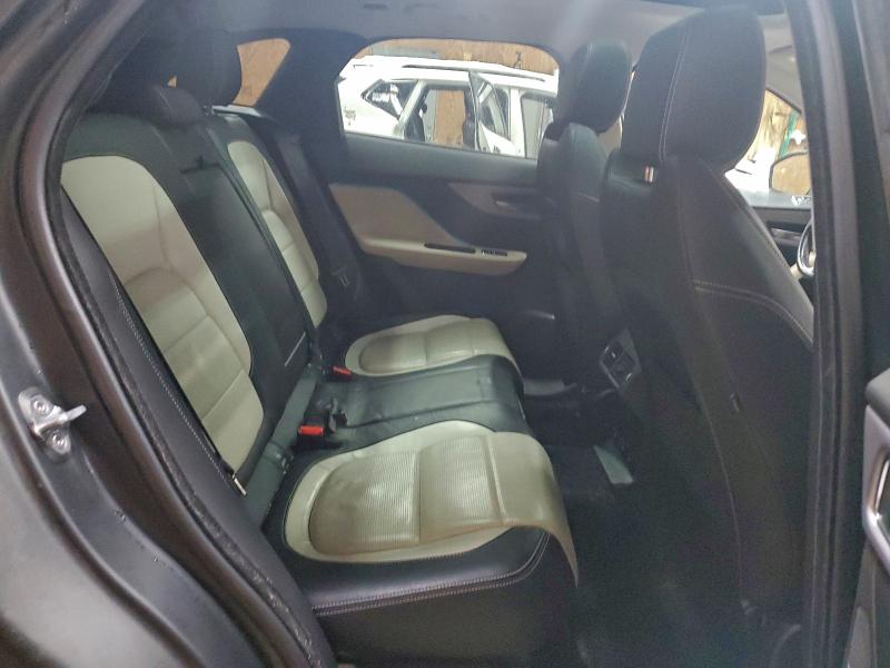 Photo 11 from auction – 2017 JAGUAR F-PACE R - with VIN SADCL2BV3HA888567