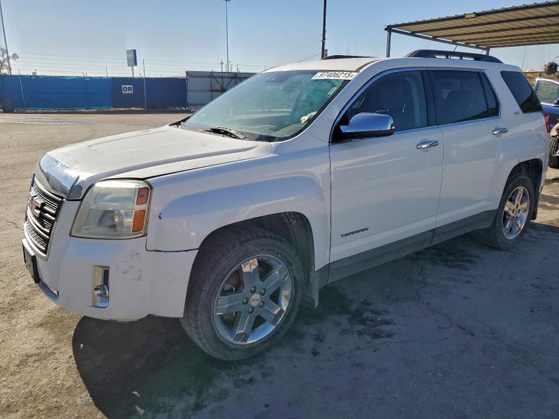 GMC TERRAIN SL 2013 with VIN 2GKFLUE30D6367316 - Photo from auction