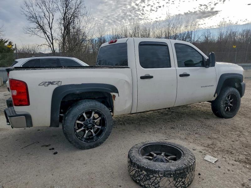Photo 3 from auction – 2013 CHEVROLET SILVERADO with VIN 3GCPKPEA3DG344183