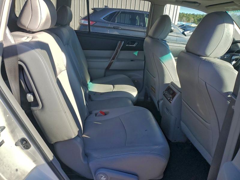 Foto 11 de la subasta – 2013 TOYOTA HIGHLANDER con VIN 5TDDK3EH3DS176622