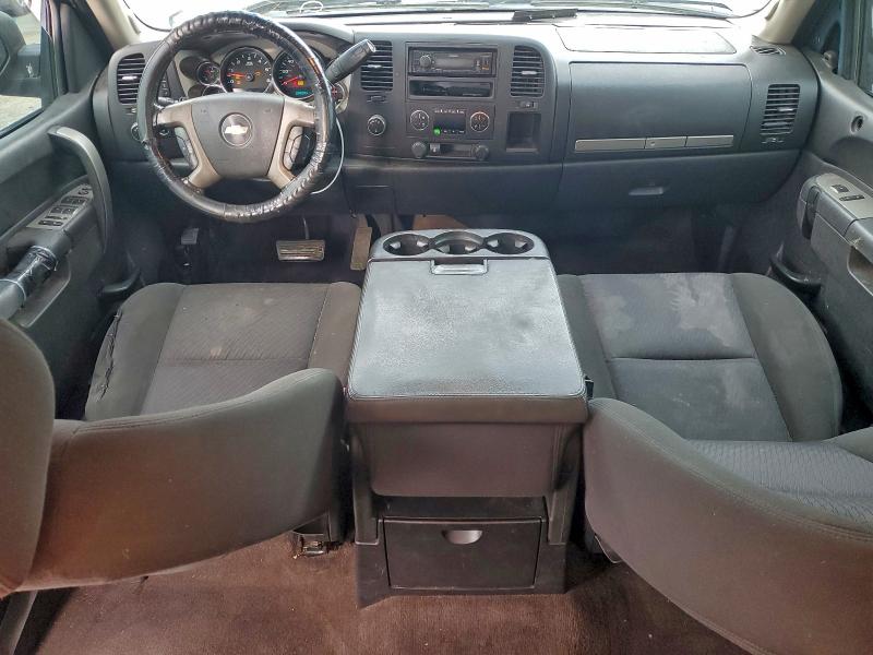 Photo 8 from auction – 2013 CHEVROLET SILVERADO with VIN 3GCPKSE77DG113956