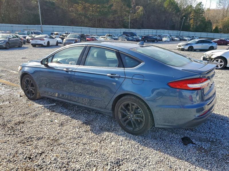 Photo 2 from auction – 2019 FORD FUSION with VIN 3FA6P0HD3KR219363