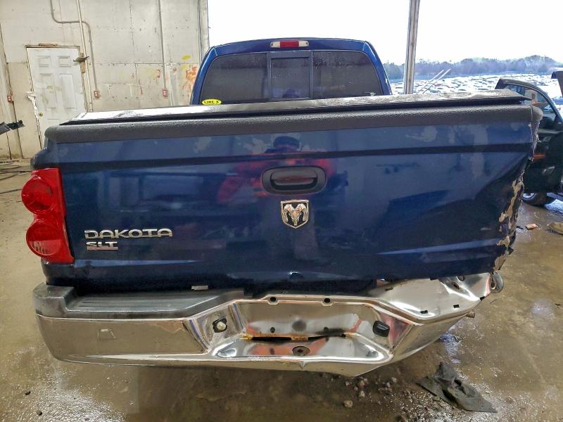 Photo 6 from auction – 2005 DODGE DAKOTA with VIN 1D3HE42K15S189240