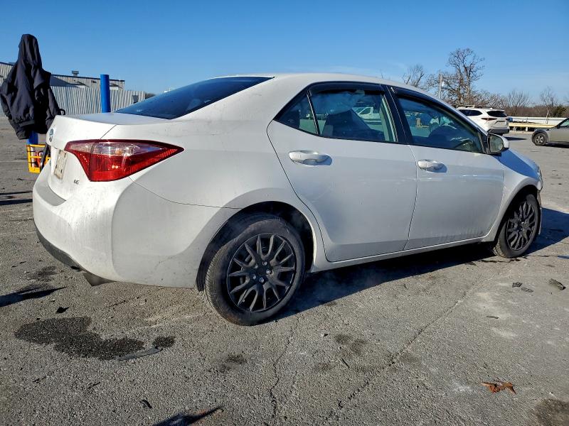 Photo 3 from auction – 2018 TOYOTA COROLLA L with VIN 5YFBURHE6JP803405