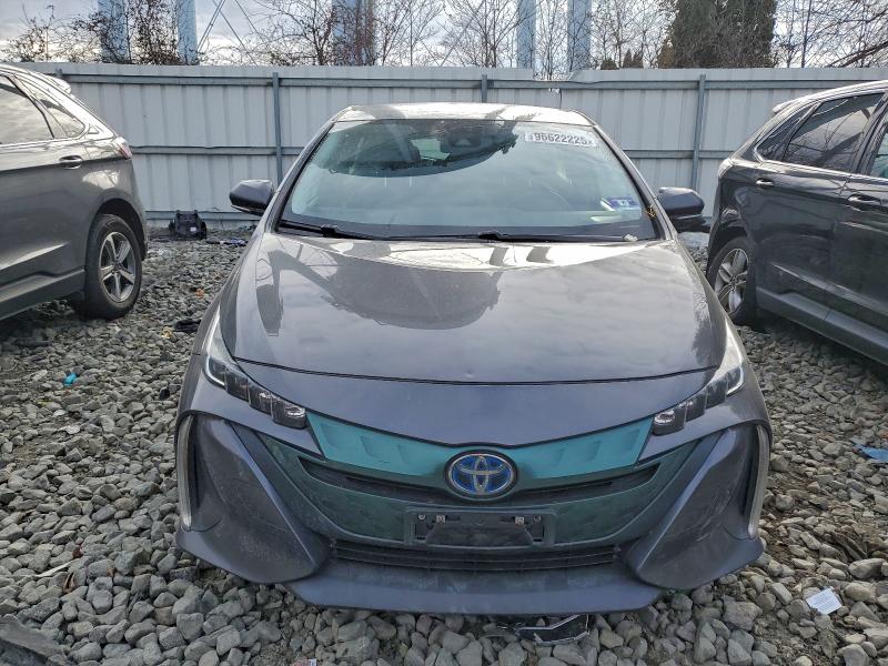 Photo 5 from auction – 2020 TOYOTA PRIUS PRIM with VIN JTDKARFP7L3122906