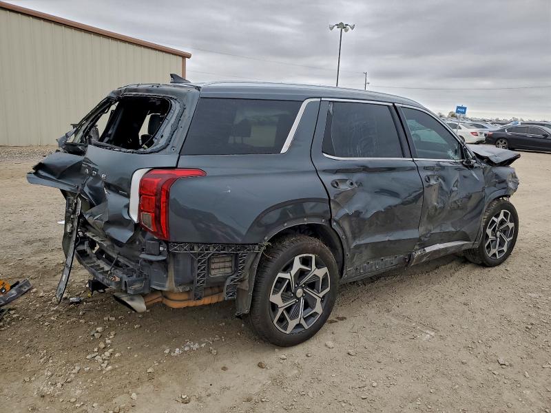 Photo 3 from auction – 2022 HYUNDAI PALISADE C with VIN KM8R7DHE3NU369487