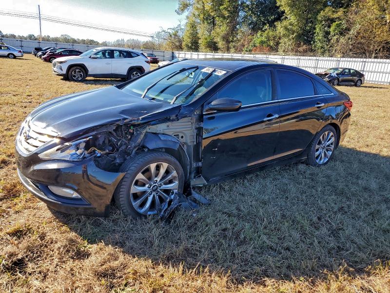 HYUNDAI SONATA SE 2013 with VIN 5NPEC4AC8DH648711 - Photo from auction