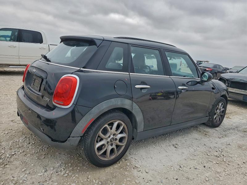 Photo 3 from auction – 2016 MINI COOPER with VIN WMWXU1C59G2E16403